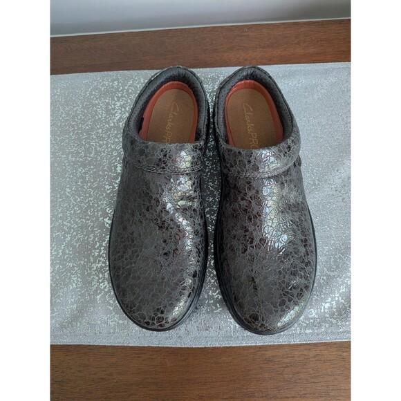 Clarks Pro Clog Womens 9 M Professional Gunmetal Gray Shimmer Leather Shoe Comfy - Picture 2 of 10